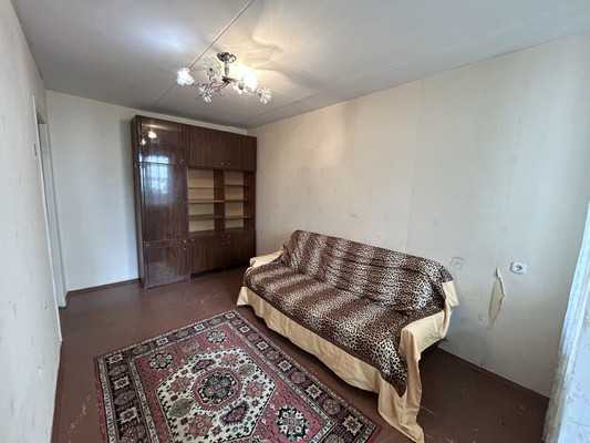 Продам двухкомнатную (2-комн.) квартиру, 1 Конной Армии ул, 13А, Симферополь г