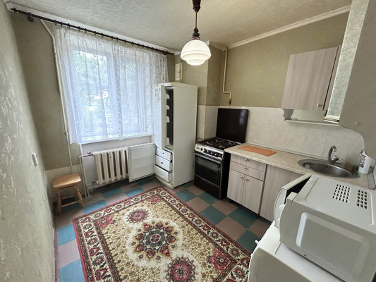 Продам двухкомнатную (2-комн.) квартиру, 1 Конной Армии ул, 13А, Симферополь г