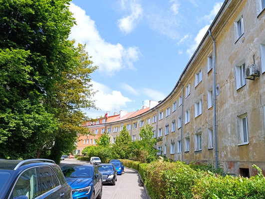 Продам однокомнатную (1-комн.) квартиру, Энгельса пер, 8, Калининград г