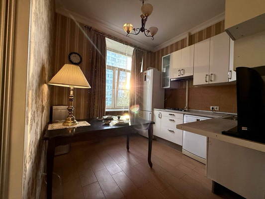 Продам двухкомнатную (2-комн.) квартиру, Щербаковская ул, 35, Москва г
