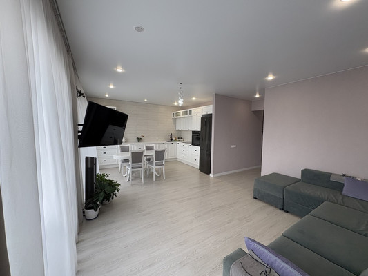 Продам многокомнатную квартиру, Голышева ул, 5/37, Маркова рп