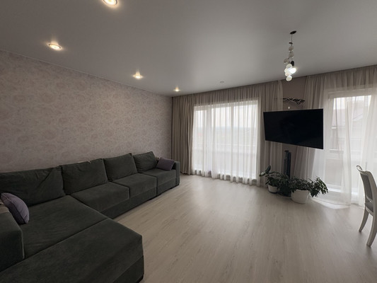 Продам многокомнатную квартиру, Голышева ул, 5/37, Маркова рп