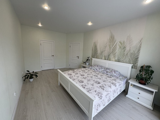 Продам многокомнатную квартиру, Голышева ул, 5/37, Маркова рп