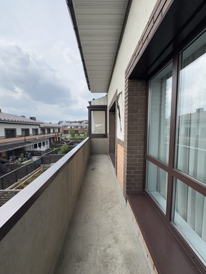 Продам многокомнатную квартиру, Голышева ул, 5/37, Маркова рп