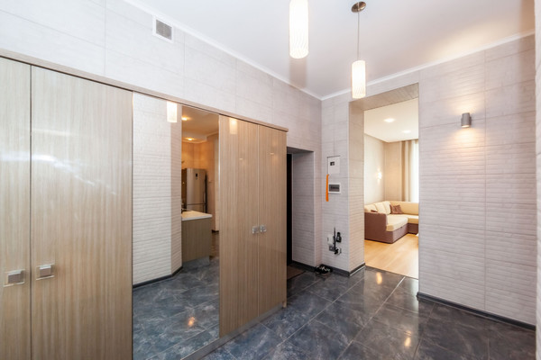 Продам многокомнатную квартиру, Горького ул, 31, Симферополь г