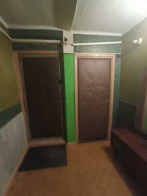 Продам комнату в 4-комн. квартире, Степная ул, 177, Волгодонск г