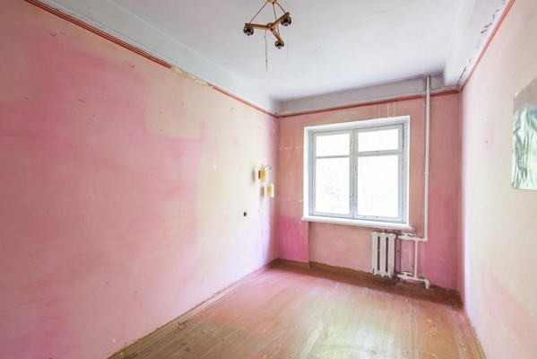 Продам двухкомнатную (2-комн.) квартиру, Зорге ул, 4, Ростов-на-Дону г