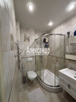 Продам однокомнатную (1-комн.) квартиру, Обуховской Обороны пр-кт, 138к2, Санкт-Петербург г