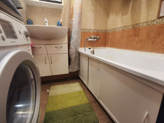 Продам двухкомнатную (2-комн.) квартиру, Непокорённых пр-кт, 49к2, Санкт-Петербург г
