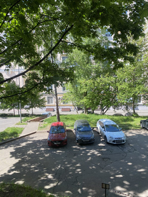 Продам торговое помещение 14,5 м2, Малые Каменщики ул, 16, Москва г