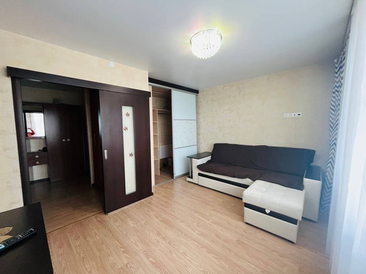 Продам трехкомнатную (3-комн.) квартиру, Березовая ул, 14, Видное г