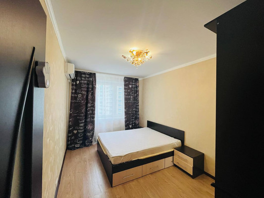 Продам трехкомнатную (3-комн.) квартиру, Березовая ул, 14, Видное г