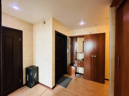 Продам трехкомнатную (3-комн.) квартиру, Березовая ул, 14, Видное г