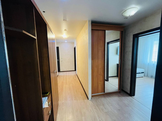 Продам трехкомнатную (3-комн.) квартиру, Березовая ул, 14, Видное г