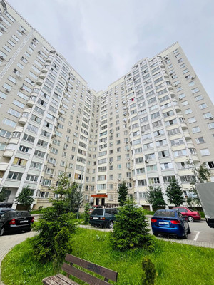 Продам трехкомнатную (3-комн.) квартиру, Березовая ул, 14, Видное г