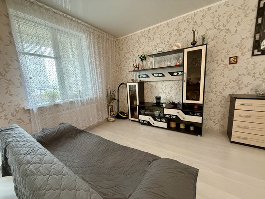 Продам однокомнатную (1-комн.) квартиру, Гавриила Державина ул, 3к3, Казань г