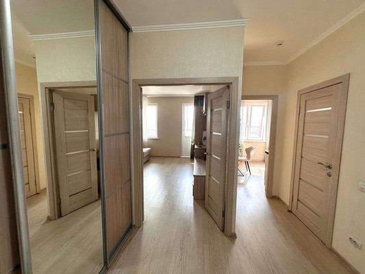 Продам однокомнатную (1-комн.) квартиру, Республики ул, 37а, Красноярск г