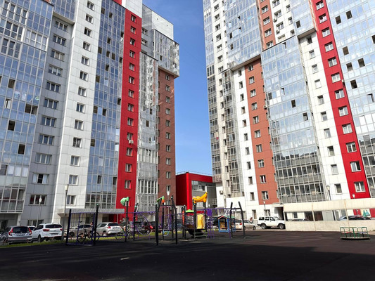 Продам однокомнатную (1-комн.) квартиру, Республики ул, 37а, Красноярск г