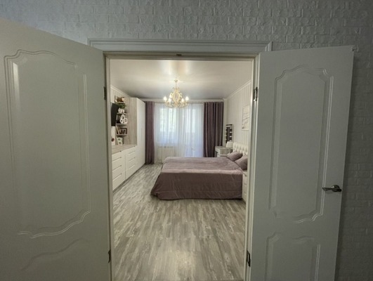 Продам трехкомнатную (3-комн.) квартиру, Михаила Нагибина пр-кт, 14кГ, Ростов-на-Дону г
