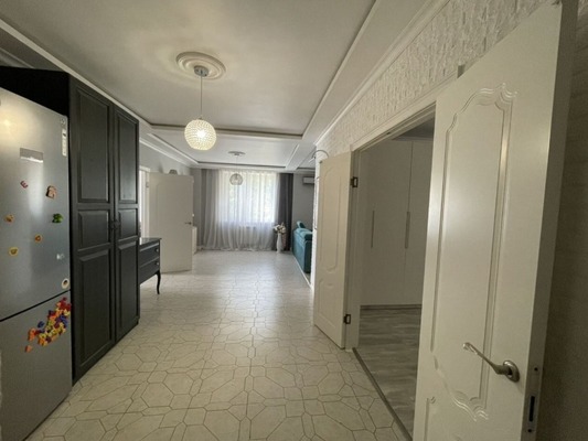 Продам трехкомнатную (3-комн.) квартиру, Михаила Нагибина пр-кт, 14кГ, Ростов-на-Дону г