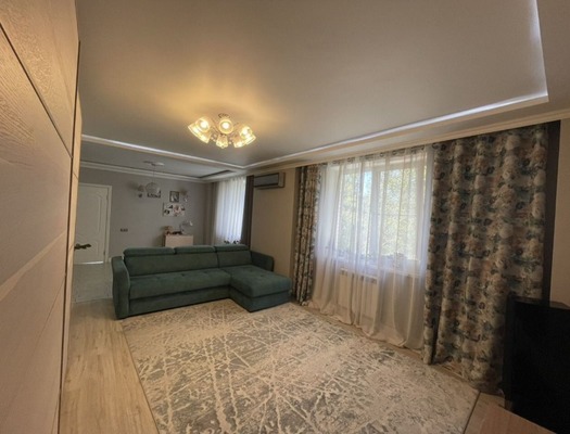 Продам трехкомнатную (3-комн.) квартиру, Михаила Нагибина пр-кт, 14кГ, Ростов-на-Дону г