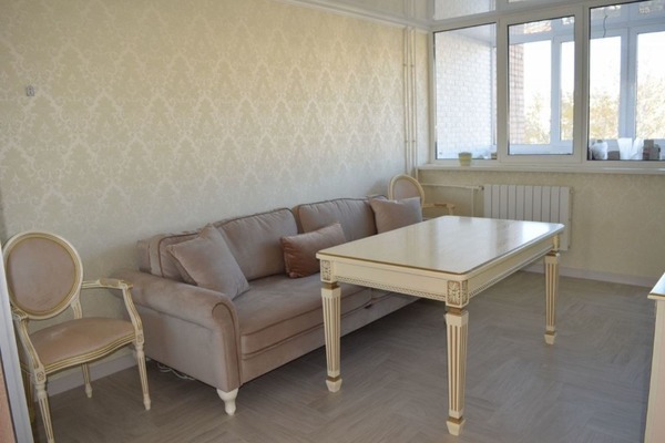 Продам трехкомнатную (3-комн.) квартиру, Волкова ул, 8/4, Ростов-на-Дону г