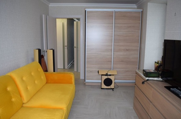 Продам трехкомнатную (3-комн.) квартиру, Волкова ул, 8/4, Ростов-на-Дону г