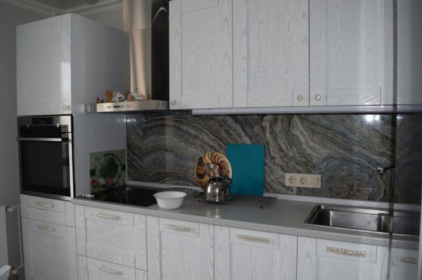 Продам трехкомнатную (3-комн.) квартиру, Волкова ул, 8/4, Ростов-на-Дону г