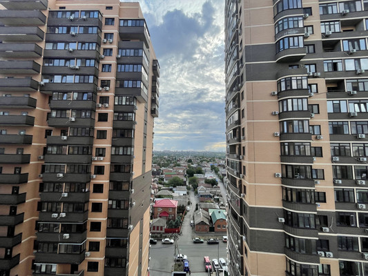 Продам двухкомнатную (2-комн.) квартиру, Доломановский пер, 124с, Ростов-на-Дону г