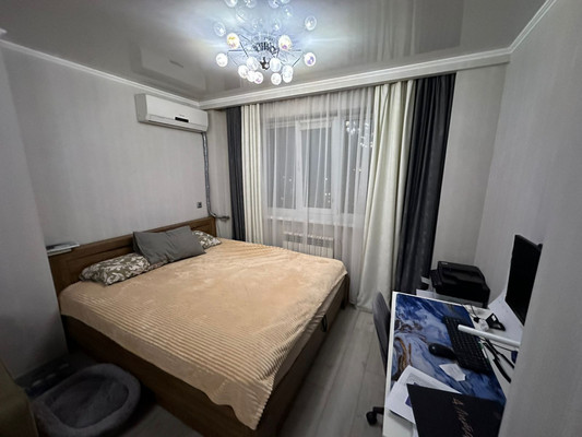 Продам двухкомнатную (2-комн.) квартиру, Магнитогорская ул, 1а/25, Ростов-на-Дону г