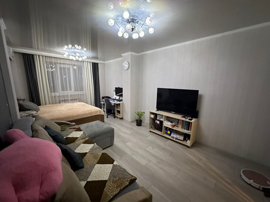 Продам двухкомнатную (2-комн.) квартиру, Магнитогорская ул, 1а/25, Ростов-на-Дону г