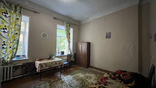 Продам комнату в 5-комн. квартире, Загородный пр-кт, 13, Санкт-Петербург г