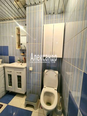 Продам двухкомнатную (2-комн.) квартиру, Декабристов Бестужевых ул, 25, Кириши г