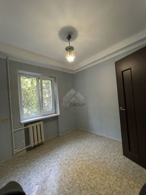 Продам трехкомнатную (3-комн.) квартиру, Ленина (Молдовка мкр) ул, 48, Сочи г