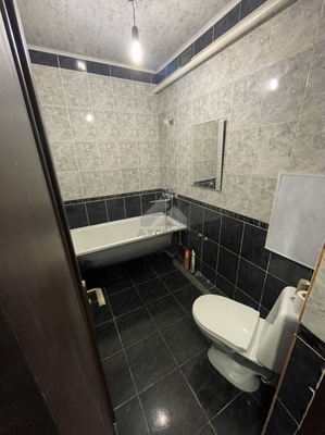 Продам трехкомнатную (3-комн.) квартиру, Ленина (Молдовка мкр) ул, 48, Сочи г
