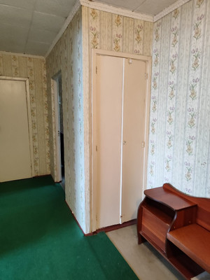 Продам трехкомнатную (3-комн.) квартиру, 6, Ям-Тесово д