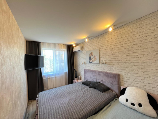 Продам двухкомнатную (2-комн.) квартиру, Пушкинская ул, 176к91, Ростов-на-Дону г