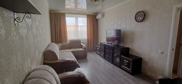Продам однокомнатную (1-комн.) квартиру, Парковая ул, 64к1, Анапа г