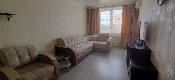 Продам однокомнатную (1-комн.) квартиру, Парковая ул, 64к1, Анапа г