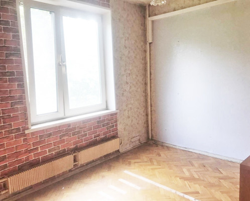 Продам трехкомнатную (3-комн.) квартиру, Жемчуговой аллея, 1к1, Москва г