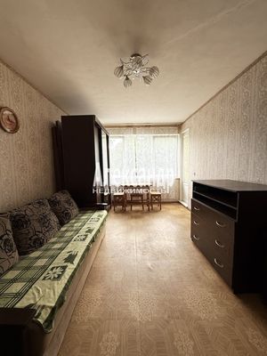 Продам однокомнатную (1-комн.) квартиру, Ветеранов пр-кт, 82, Санкт-Петербург г