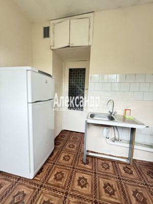 Продам однокомнатную (1-комн.) квартиру, Ветеранов пр-кт, 82, Санкт-Петербург г
