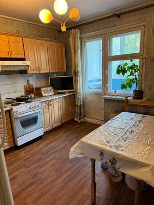 Продам трехкомнатную (3-комн.) квартиру, 1-я Мелитопольская ул, 10, Москва г