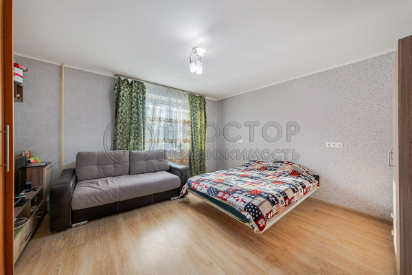 Продам однокомнатную (1-комн.) квартиру, Ангарская ул, 67к3, Москва г