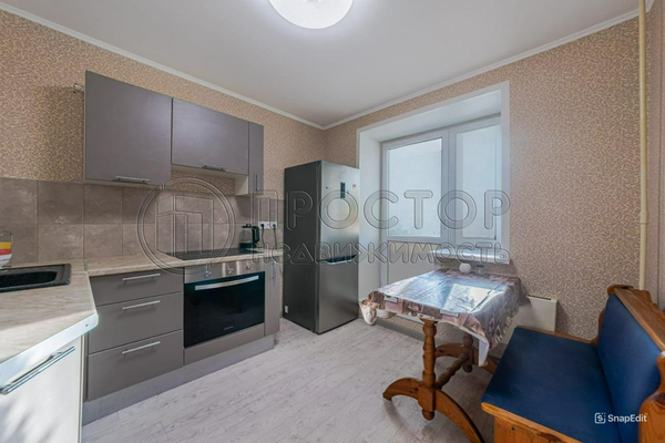 Продам однокомнатную (1-комн.) квартиру, Ангарская ул, 67к3, Москва г