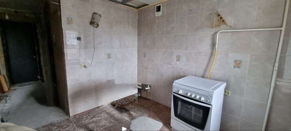 Продам однокомнатную (1-комн.) квартиру, Белорусская ул, 42А, Брянск г