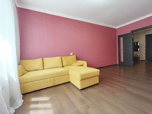 Продам двухкомнатную (2-комн.) квартиру, Шишкова ул, 107, Воронеж г