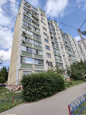 Продам двухкомнатную (2-комн.) квартиру, Шишкова ул, 107, Воронеж г