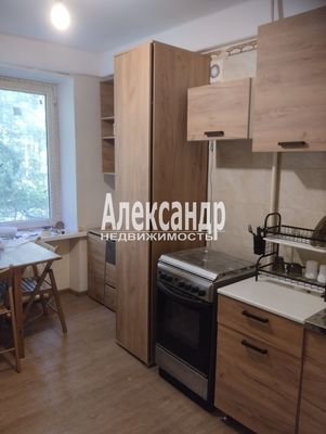 Продам двухкомнатную (2-комн.) квартиру, Маршала Блюхера пр-кт, 65, Санкт-Петербург г