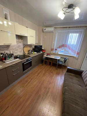 Продам однокомнатную (1-комн.) квартиру, Извилистая ул, 21к1, Ростов-на-Дону г